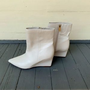 Naturalizer Dario Wedge Booties Pearl Leather